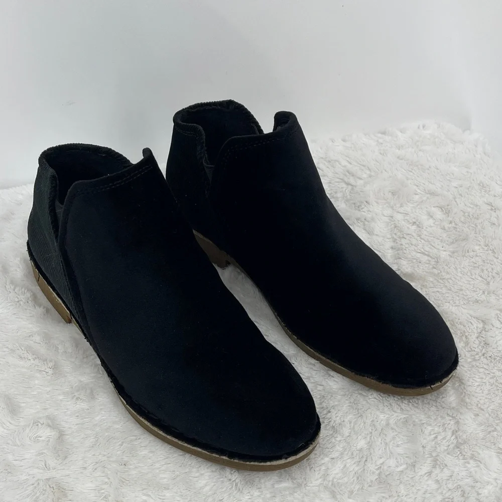 BOBS from Skechers Black Chukka Boots WOMENS SIZE 7
